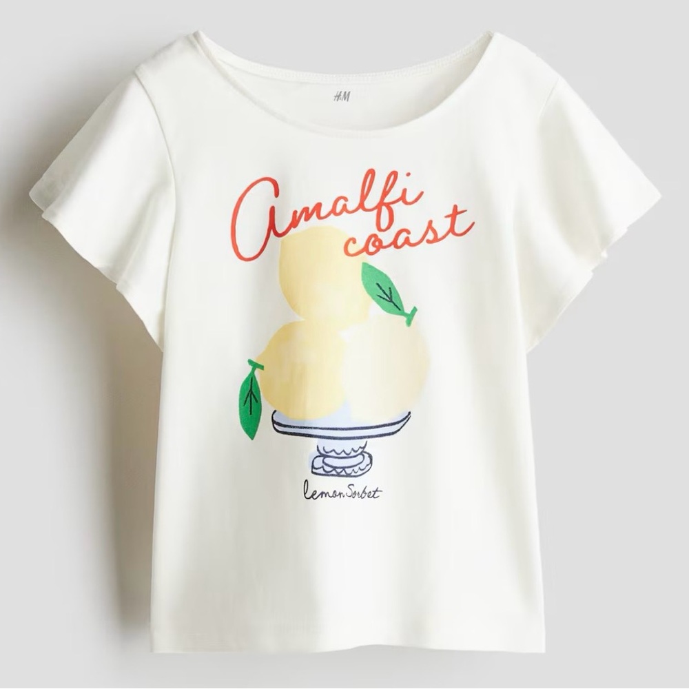 H&M Girl Cream Amalfi Coast Tee. Size 4-6.